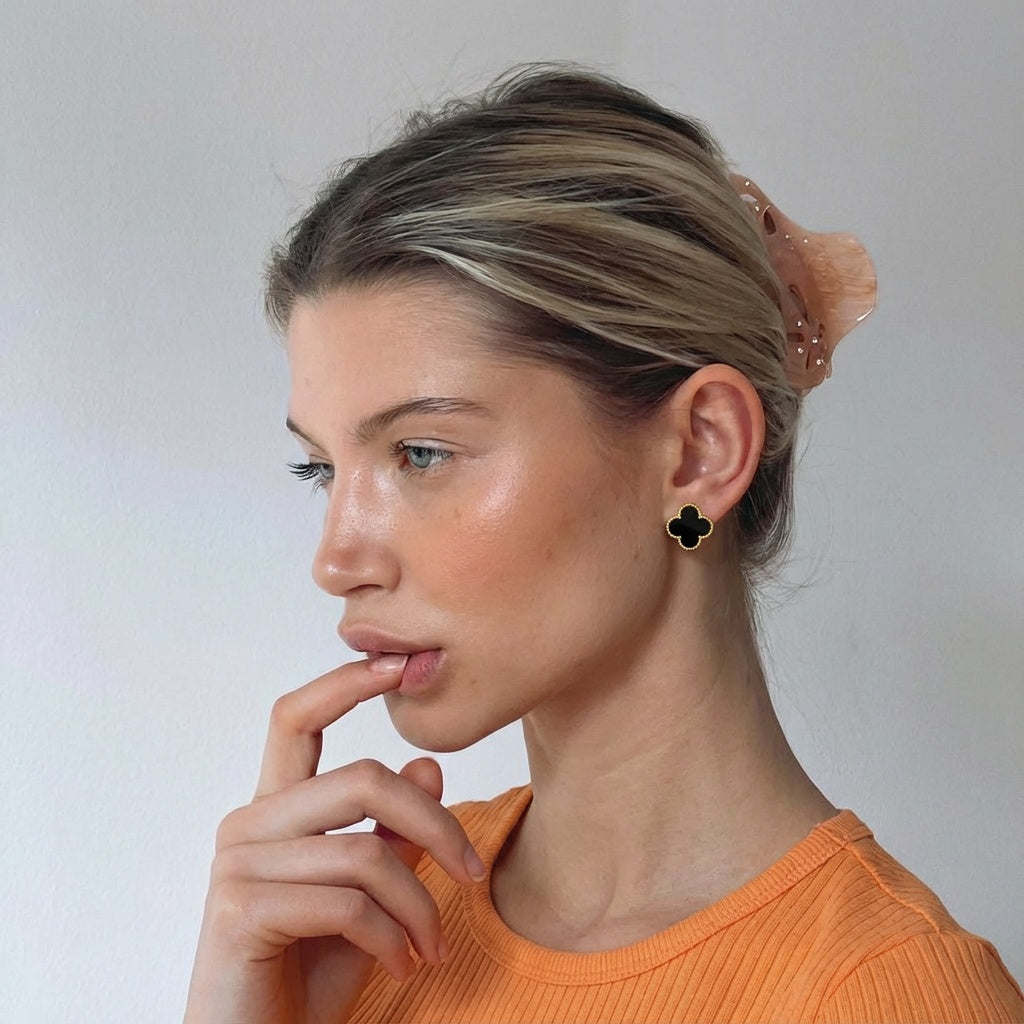 Clover Black Earrings